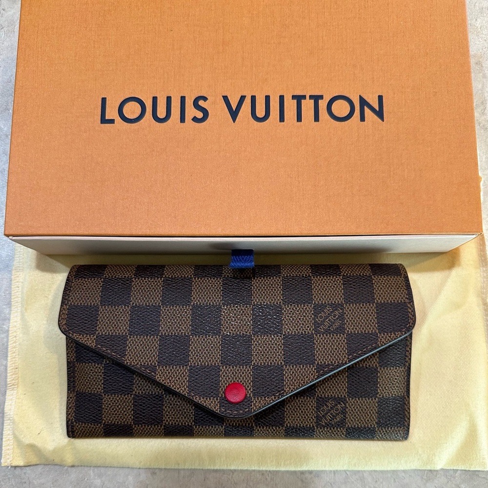 Louis Vuitton Wallet
